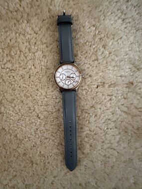 Fossil Women's Gray Leather Strap Watch with Rose Gold Dial